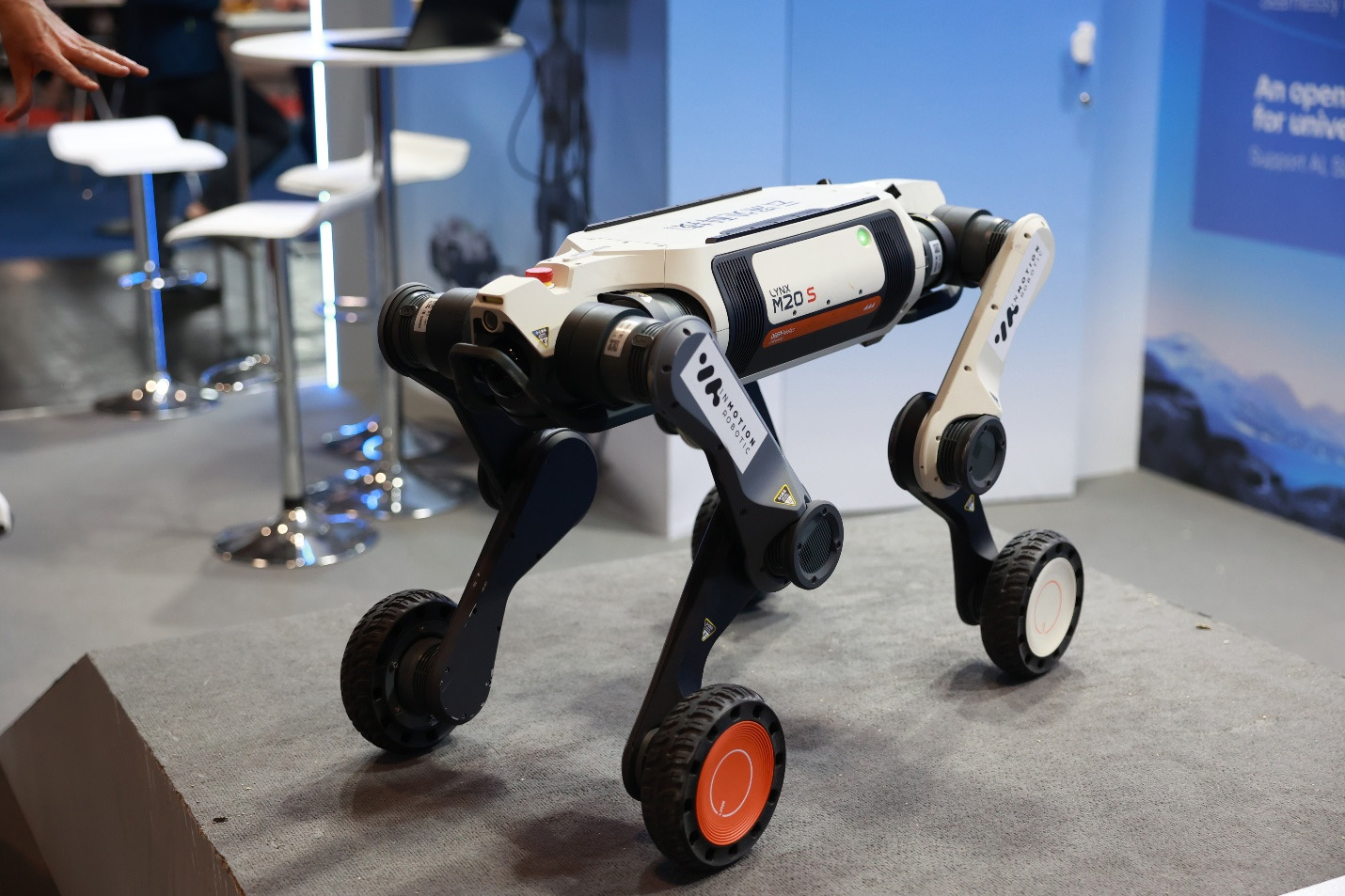 DEEP Robotics Lite3 con Olfato Artificial